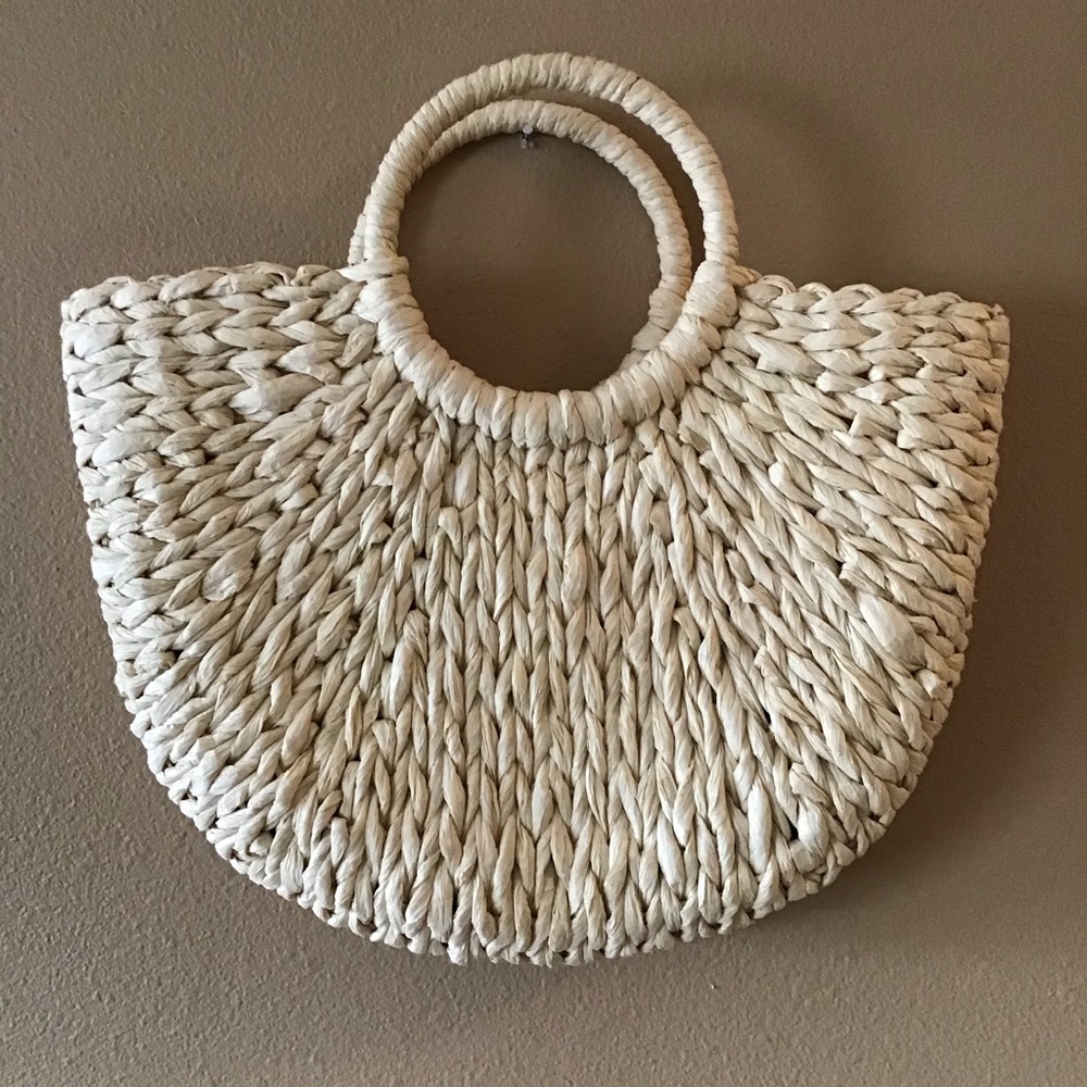 NEW Handmade 100% Paper Straw Handbag (16”x16”)
